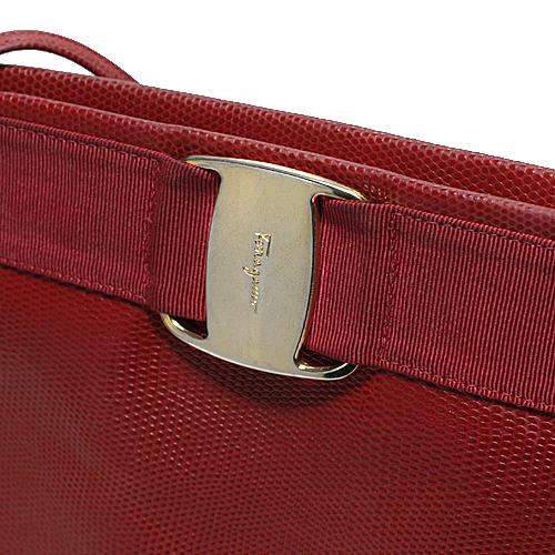 Salvatore Ferragamo　リボン横長ショルダー