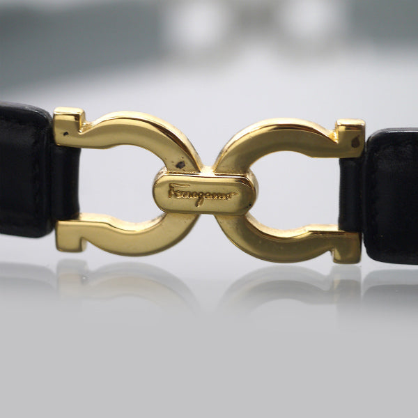 Ferragamo  ガンチーニ レザー細ベルト（黒）