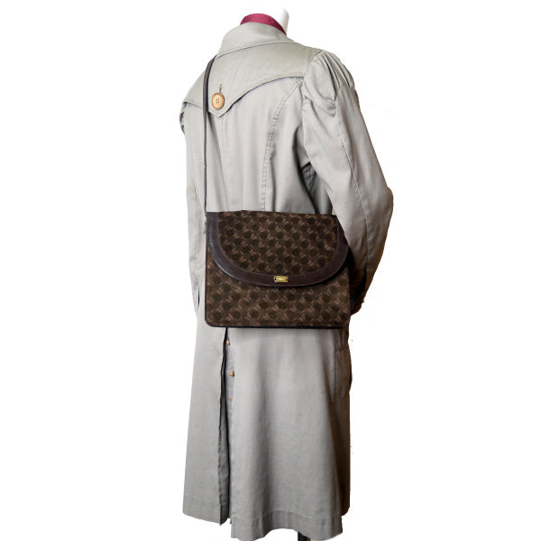 Salvatore Ferragamo  レア!!FF柄2WAYスエードショルダー（濃茶）