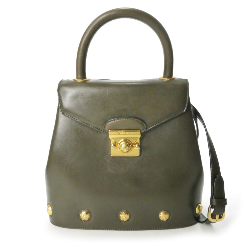 Salvatore Ferragamo  ヒールスタッズ総革ショルダー付ハンドバッグ（カーキ）