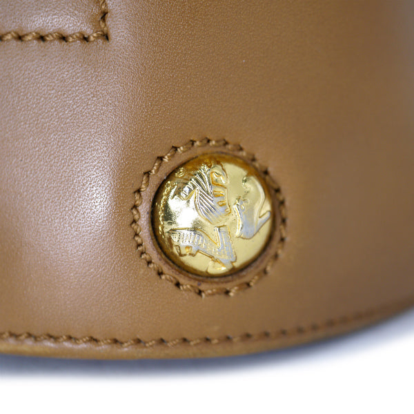 Salvatore Ferragamo  ヒールスタッズ本革ショルダー付ブリーフケース（茶）