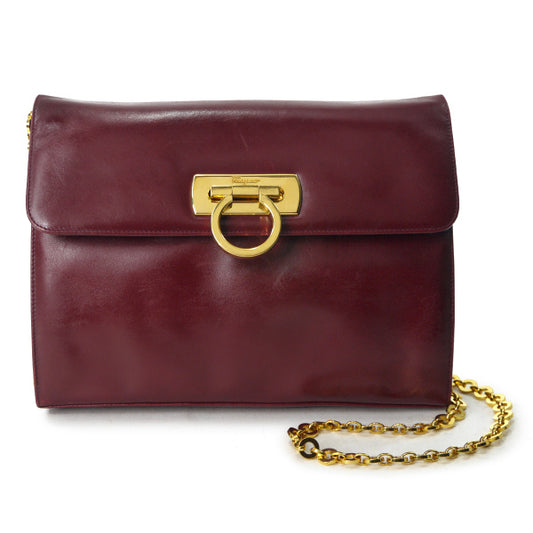 Salvatore Ferragamo  ガンチーニ留め具レザーチェーンバッグ（ボルドー）