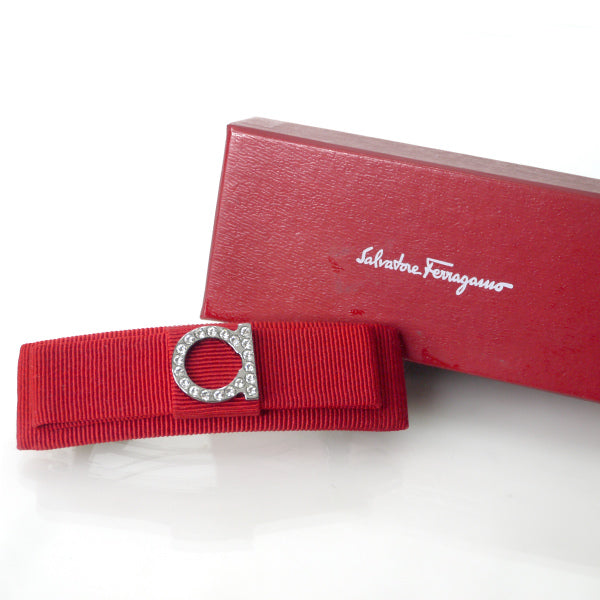 Salvatore Ferragamo　ガンチーニ金具ストーンバレッタ（赤/箱付き）