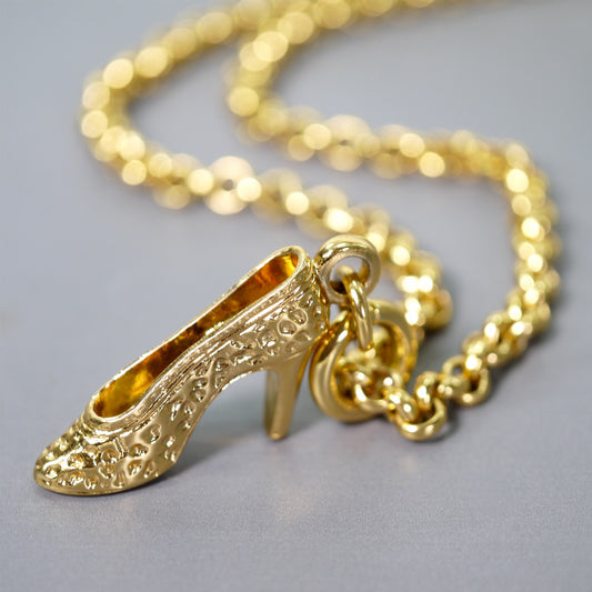 Salvatore Ferragamo　ハイヒールモチーフ ネックレス（ゴールド）