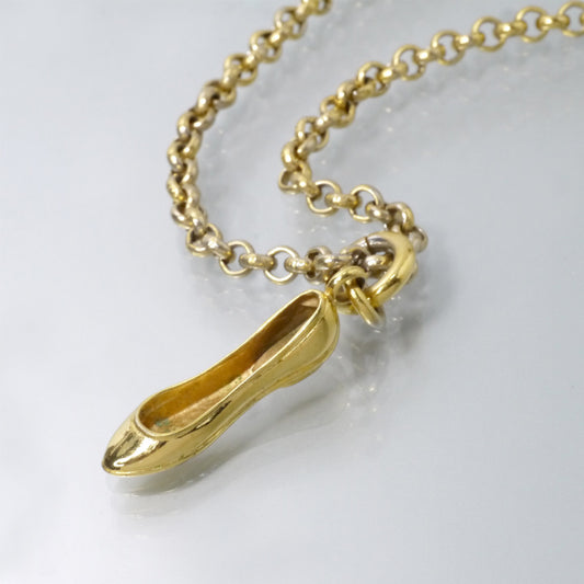 Salvatore Ferragamo　パンプスモチーフ ネックレス（ゴールド）