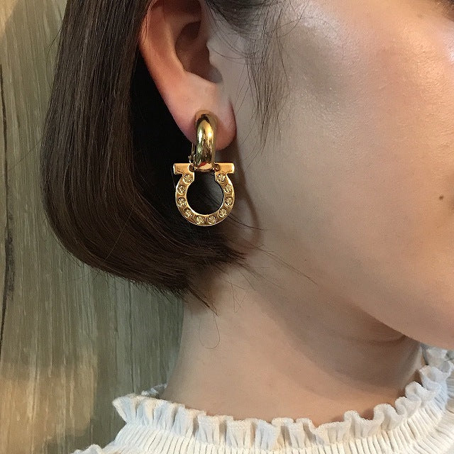 Ferragamo　ガンチーニ2WAYイヤリング(イエローストーン)