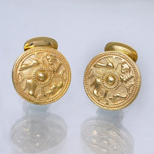 Salvatore Ferragamo　パンプスモチーフ イヤリング（ゴールド）