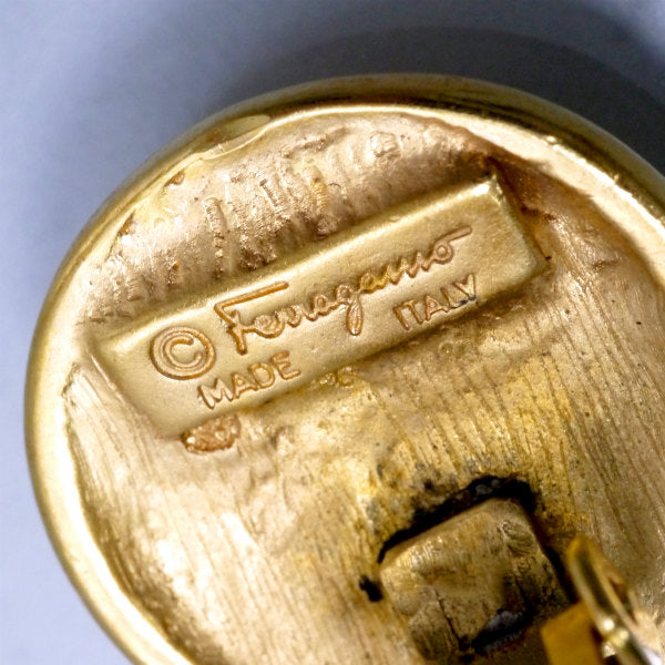 Salvatore Ferragamo　パンプスモチーフ イヤリング（ゴールド）