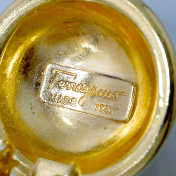 Salvatore Ferragamo　ラウンドパンプスモチーフ イヤリング（ゴールド）