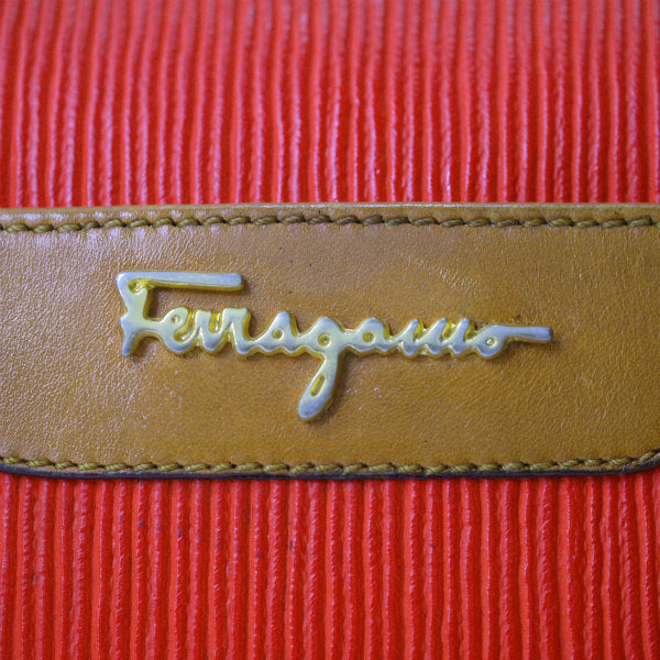 Salvatore Ferragamo  バイカラーロゴショルダー（赤/キャメル）