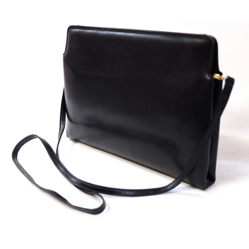 Salvatore Ferragamo 本革ガンチーニ留具2WAYバッグ(黒)