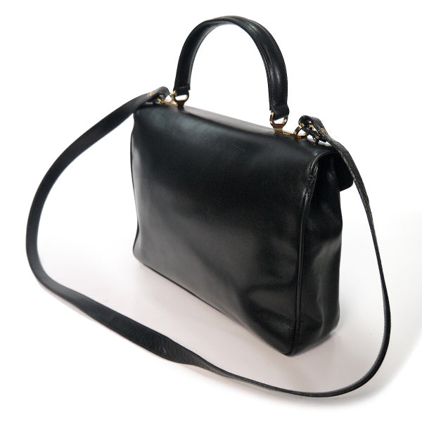 Salvatore Ferragamo 本革ショルダー付ブリーフケース(黒)