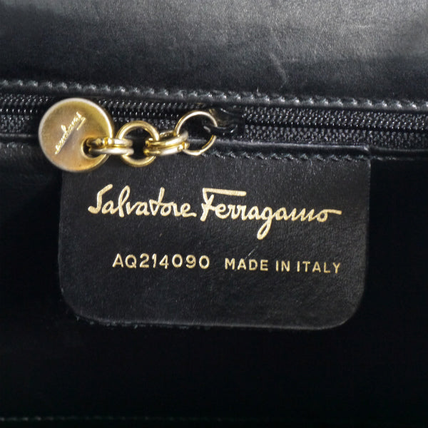 Salvatore Ferragamo 本革ショルダー付ハンドバッグ（黒）