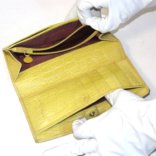 Salvatore Ferragamo ＜訳アリ＞長財布（黄）