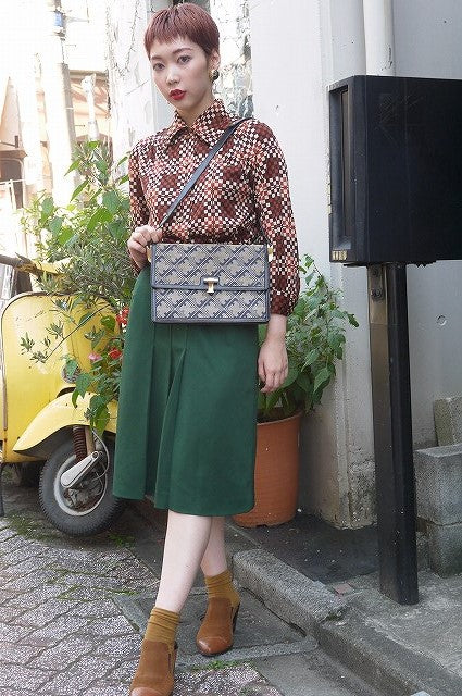 Salvatore Ferragamo　ジャガードショルダー（ネイビー）