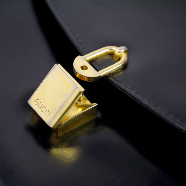 OLD Gucci 　<訳あり>南京錠ロック総革ショルダバッグ（黒）