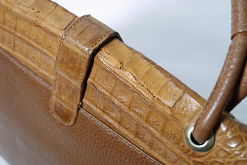 OLD Gucci<訳アリ>クロコ型押しハンドバッグ（茶）