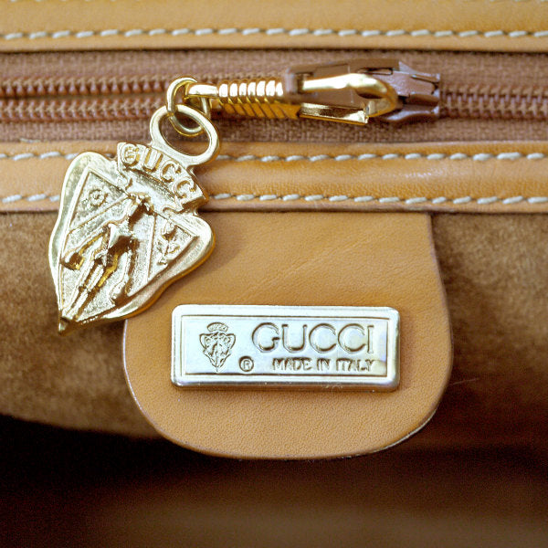 OLD Gucci GG型押し ドクターズ2WAYバッグ（キャメル）