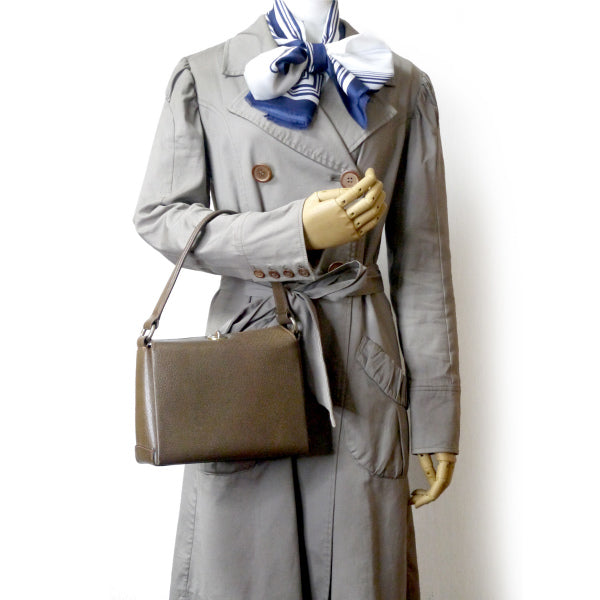 OLD Gucci　ピグスキン スクエアハンドバッグ（濃茶）