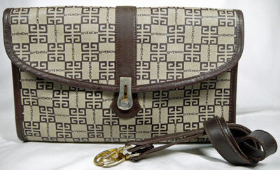 GIVENCHY 茶ショルダー