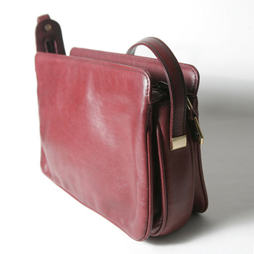 GIVENCHY 　レザーショルダー(ボルドー)