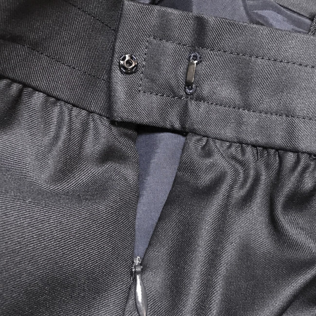 GIVENCHY 　黒スカート