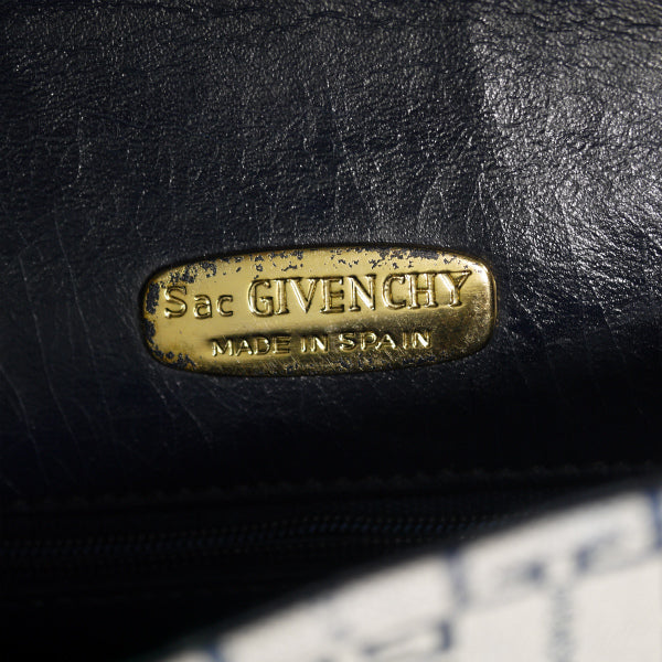 GIVENCHY　4Gロゴグラムショルダーバッグ（紺）
