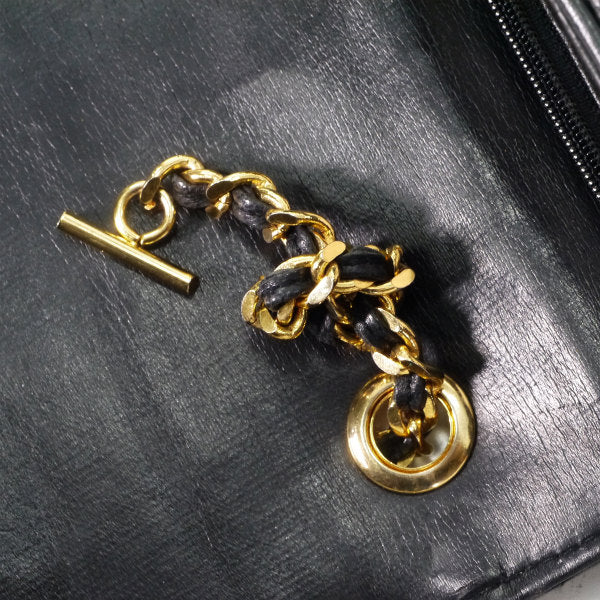 GIVENCHY フリンジ付マトラッセ チェーンショルダー（黒）