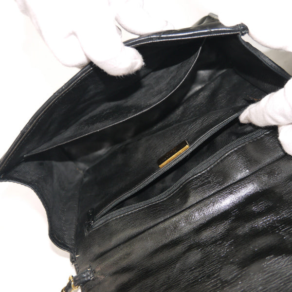 GIVENCHY　マトラッセ フルフラップチェーンバッグ（黒）