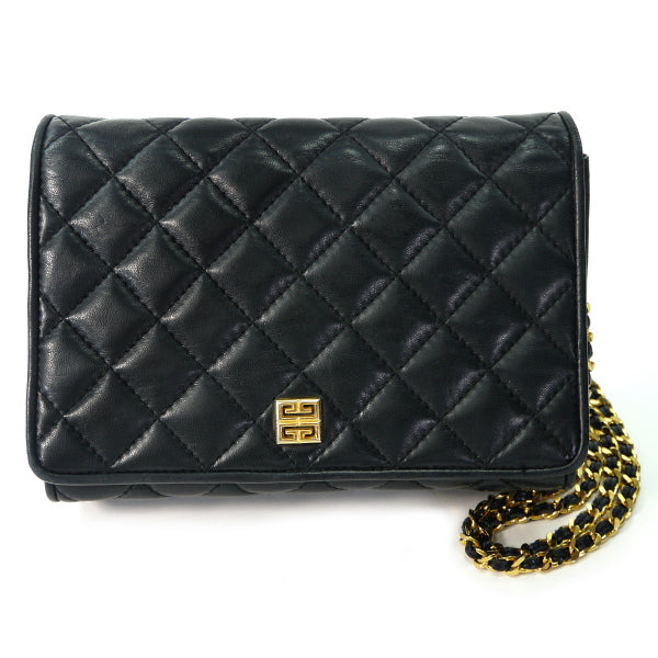 GIVENCHY　マトラッセ フルフラップチェーンバッグ（黒）