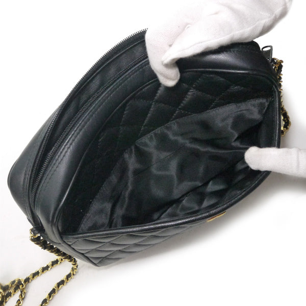 GIVENCHY 4Gロゴマトラッセ チェーンショルダー（黒）