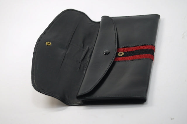 OLD Gucci<訳あり＞シェリーライン横長財布（総革・黒）