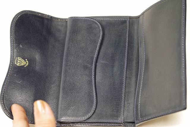 OLD Gucci＜訳アリ＞白ストライプ３つ折れ財布