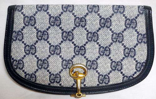 OLD Gucciネイビー半円GG財布