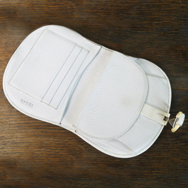 OLD　Gucci　半円レザー箱付き二つ折れ財布（白）