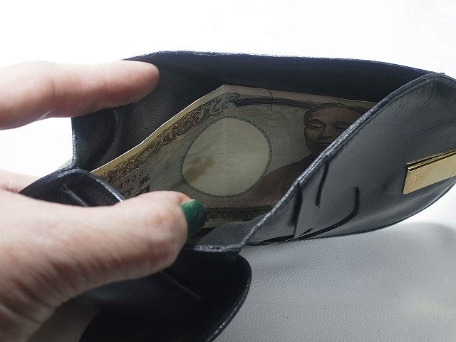 OLD　Gucci　半円レザー財布（黒）