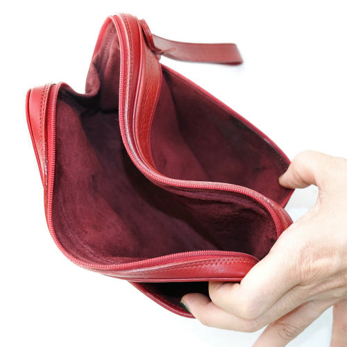 OLD Gucci 総革セカンドバッグ（赤・小）