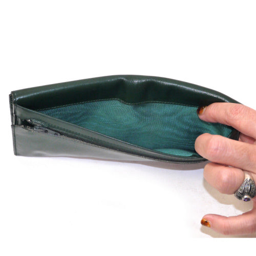 OLD Gucci　手形モチーフ横長財布（総皮・緑）