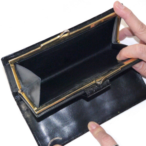 OLD Gucci　クロコダイルがま口長財布（黒）