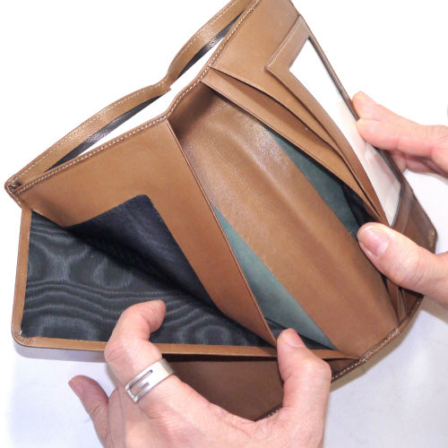 OLD Gucci  札入れ長財布&小切手ケース（キャメル・黒ジャガード）