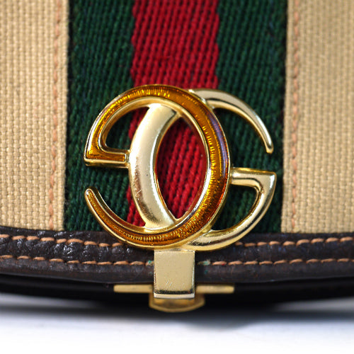 OLD Gucci　ハーフムーン財布（ベージュ)