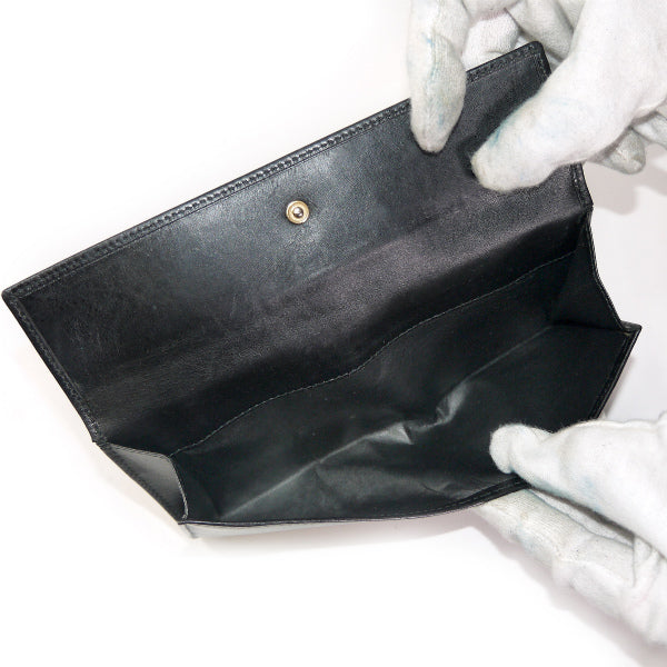 Gucci  総革タイガーヘッド長財布（黒）