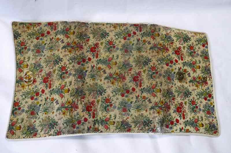 OLD Gucci　Frora  長財布