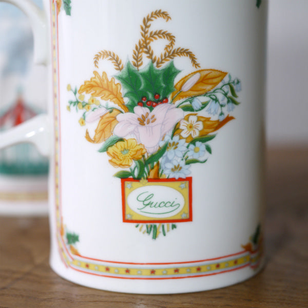 OLD GUCCI クリスマスデザイン ペアマグカップ（白）