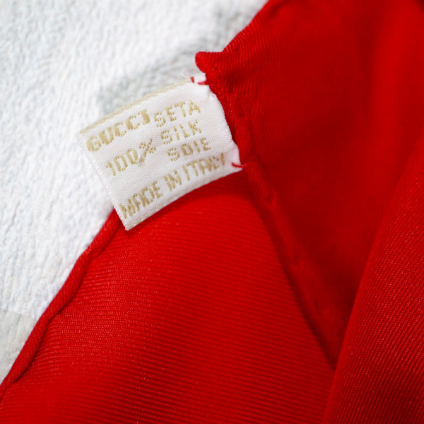 OLD Gucci フローラ 大判シルクスカーフ（赤系 ）