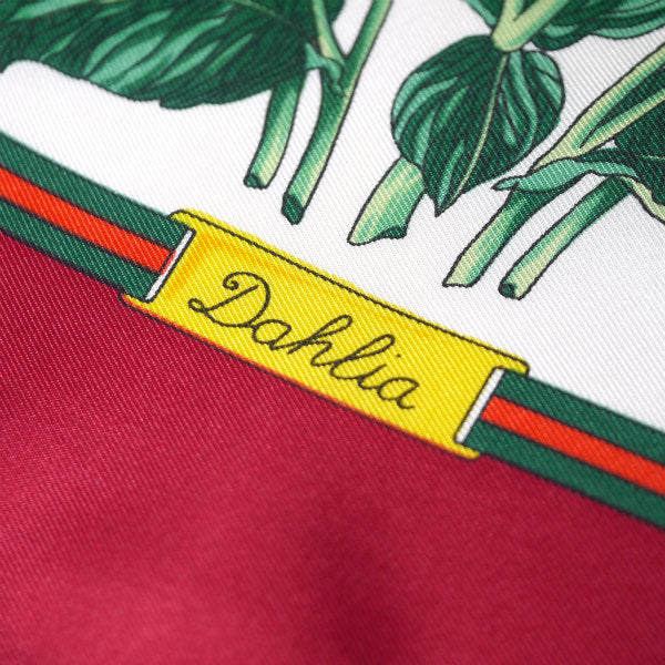 OLD Gucci ダリア柄 フローラ大判シルクスカーフ（ローズ系）
