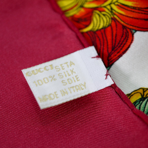 OLD Gucci ダリア柄 フローラ大判シルクスカーフ（ローズ系）