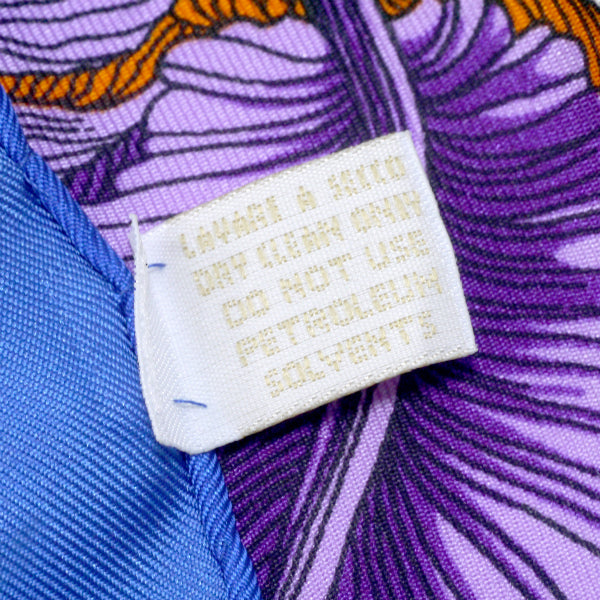 OLD Gucci フローラ 大判シルクスカーフ（青）