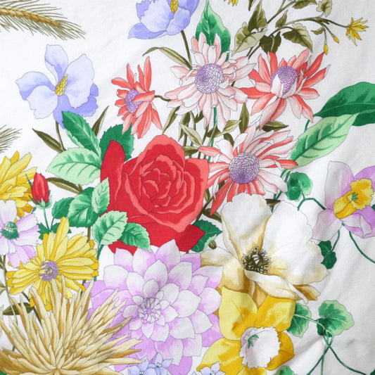 OLD Gucci フローラ 大判シルクスカーフ（オレンジ系）