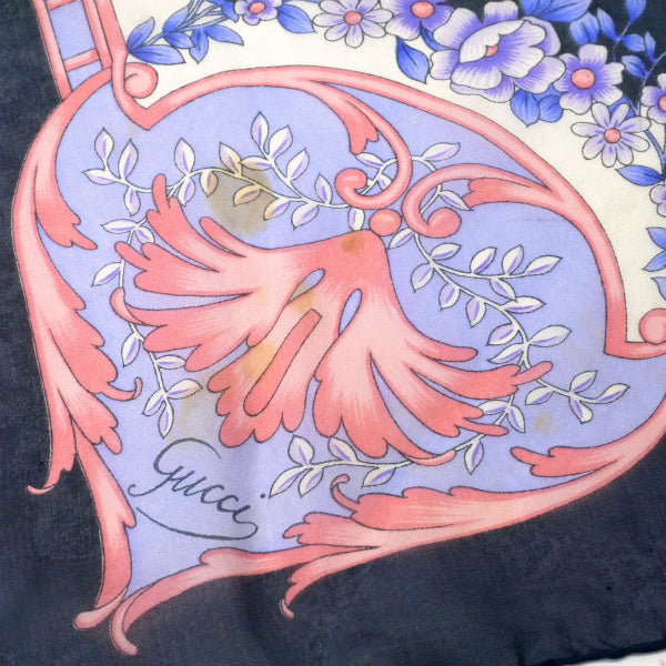 OLD Gucci ＜訳あり＞フローラ 大判シルクシフォンスカーフ（紺系）